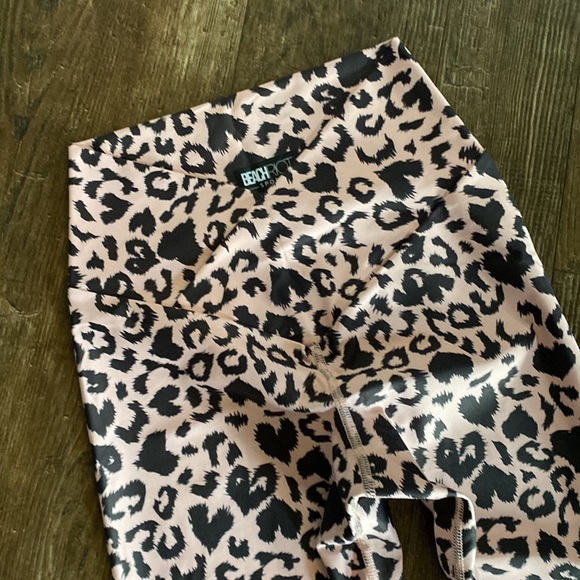 Beach Riot leggings. Pink & black leapord print. Size medium - Picture 2 of 3